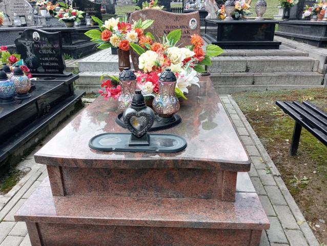 Grób Wiesława Krasulak